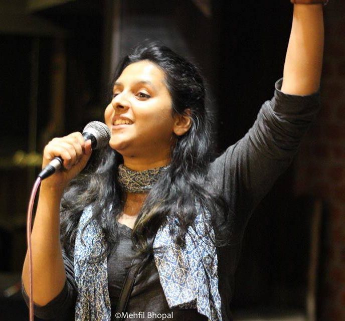 Kokila Bhattacharya performing at Mehfil Open Mic. Mehfil is an initiative by ANSH Happiness Society.